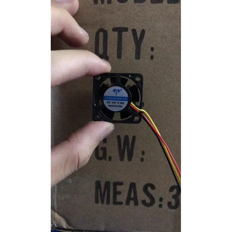 مروحة تبريد مصغرة 3010 بجهد 5  - مراجعة Diy Electronics Projects وسعره